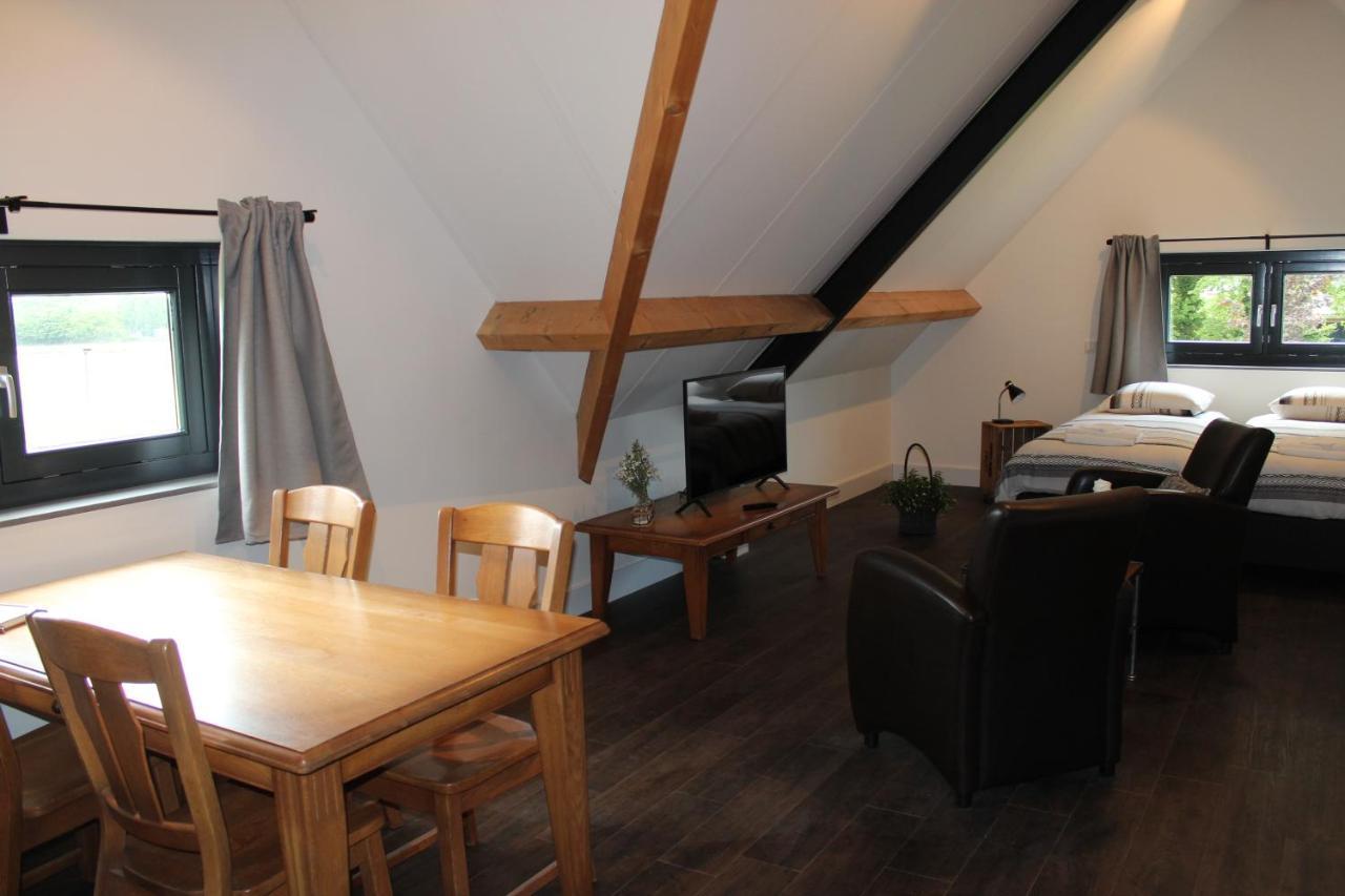 Bed and Breakfast De Weije Wereld Sint-Oedenrode Exterior foto